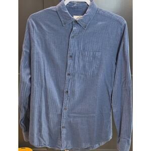 St. John's Bay Men's Blue Super Soft Cotton Long Sleeve Button-Up Shirt M